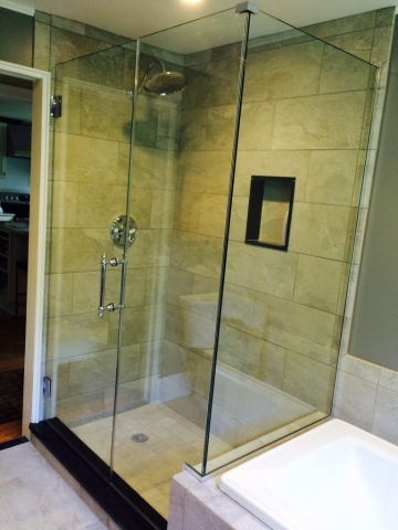 Portfolio Custom Shower - Plymouth Glass & Mirror